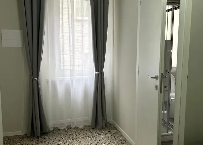 Διαμέρισμα Timco With Big Terrace, Partial View And Air-conditioner Torno