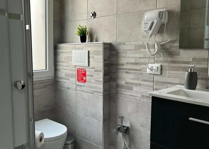 Timco With Big Terrace, Partial View And Air-conditioner Διαμέρισμα *