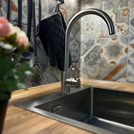 Timco With Big Terrace, Partial View And Air-conditioner Апартаменты *